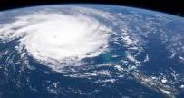 从地球的鸟瞰图上看到的飓风，由NASA提供