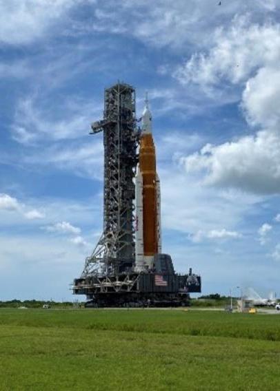 Artemis_I_rocket_traported_back_to_VAB, _July_2._Credit_NASA